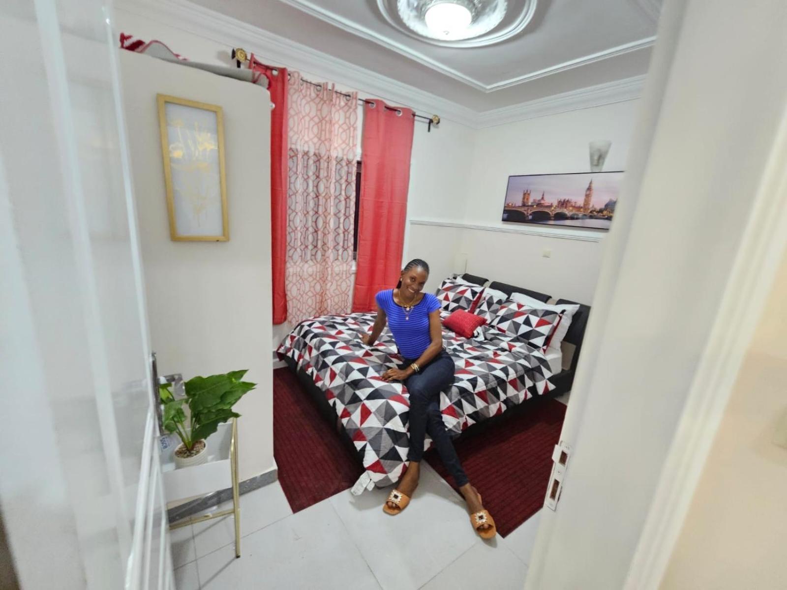 Beulah Land Guest Home ยาอุนเด ภายนอก รูปภาพ